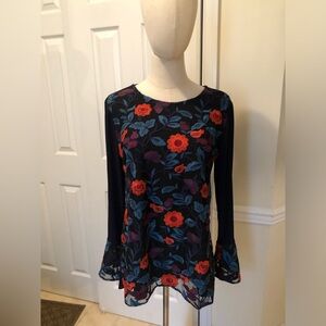 Susan Graver Floral lace top small
